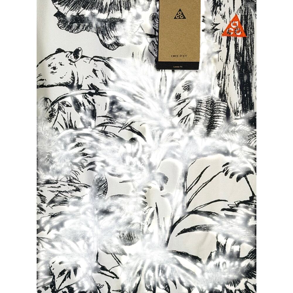 Nike ACG Men’s Jungle Animal Graphic Dri-FIT T-Shirt Small NWT - Picture 5 of 9